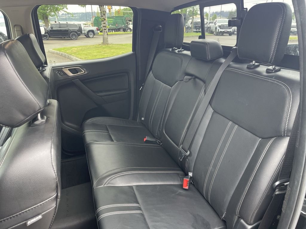 Used 2020 Black Ford Lariat image 24
