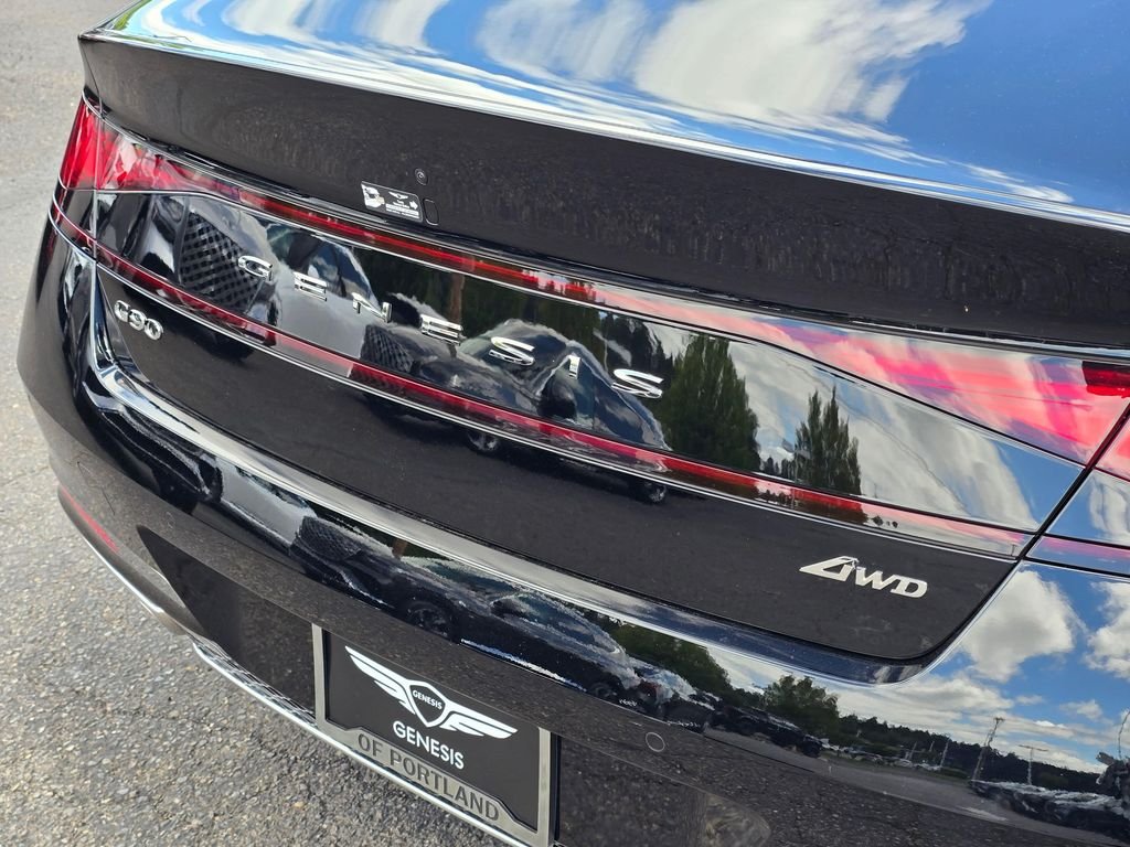 New 2026 Maui Blue Genesis 3.5T E-SC MHEV image 13