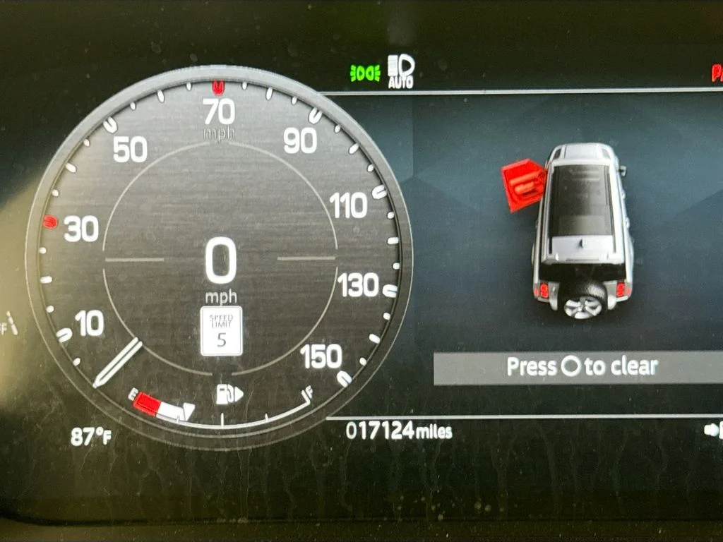 Used 2025 Gray Land Rover X-Dynamic SE image 12