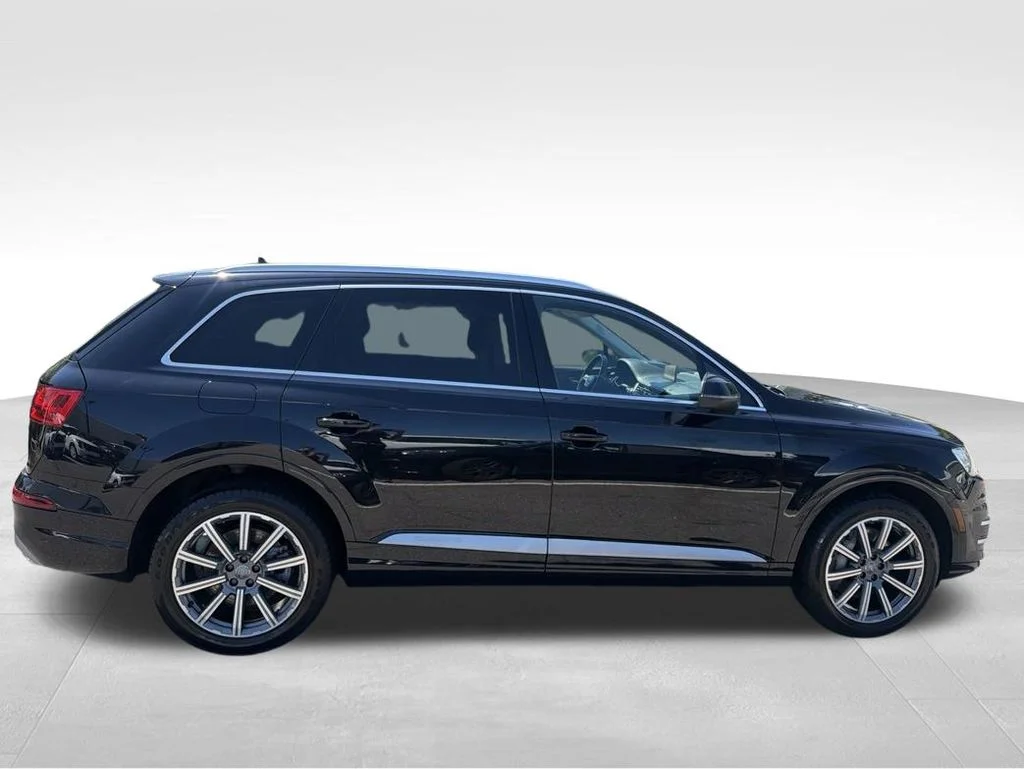 Used 2018  Audi 3.0T Prestige image 5