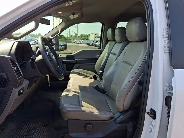 Certified Used 2022 Oxford White Ford XL image 13