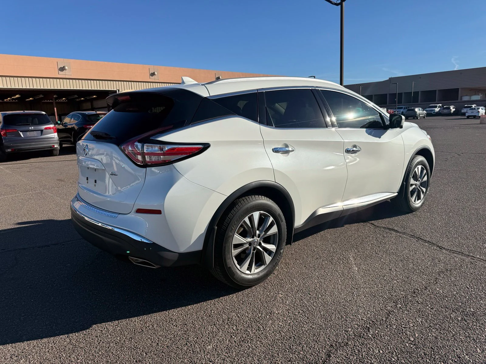 Used 2017 Pearl White Nissan SL image 4