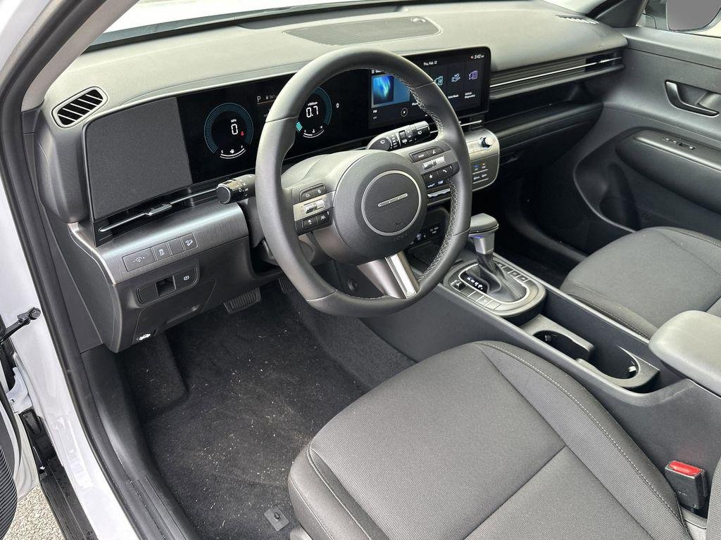 New 2026 Atlas White Hyundai SEL Sport FWD image 8