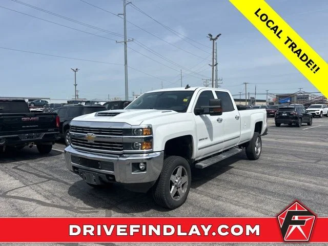 2017 Chevrolet Silverado HD LT 4WD Crew Cab Long Box's photo