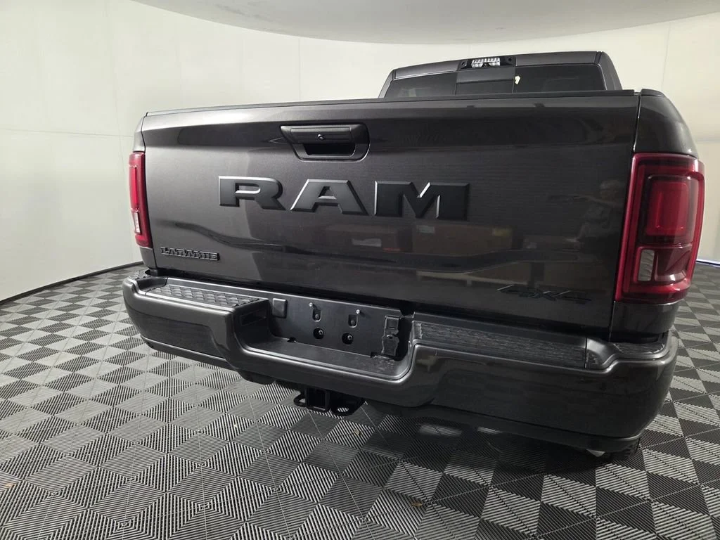 New 2026 Granite Crystal Metallic Clear-Coat Exterior Paint RAM Laramie image 6