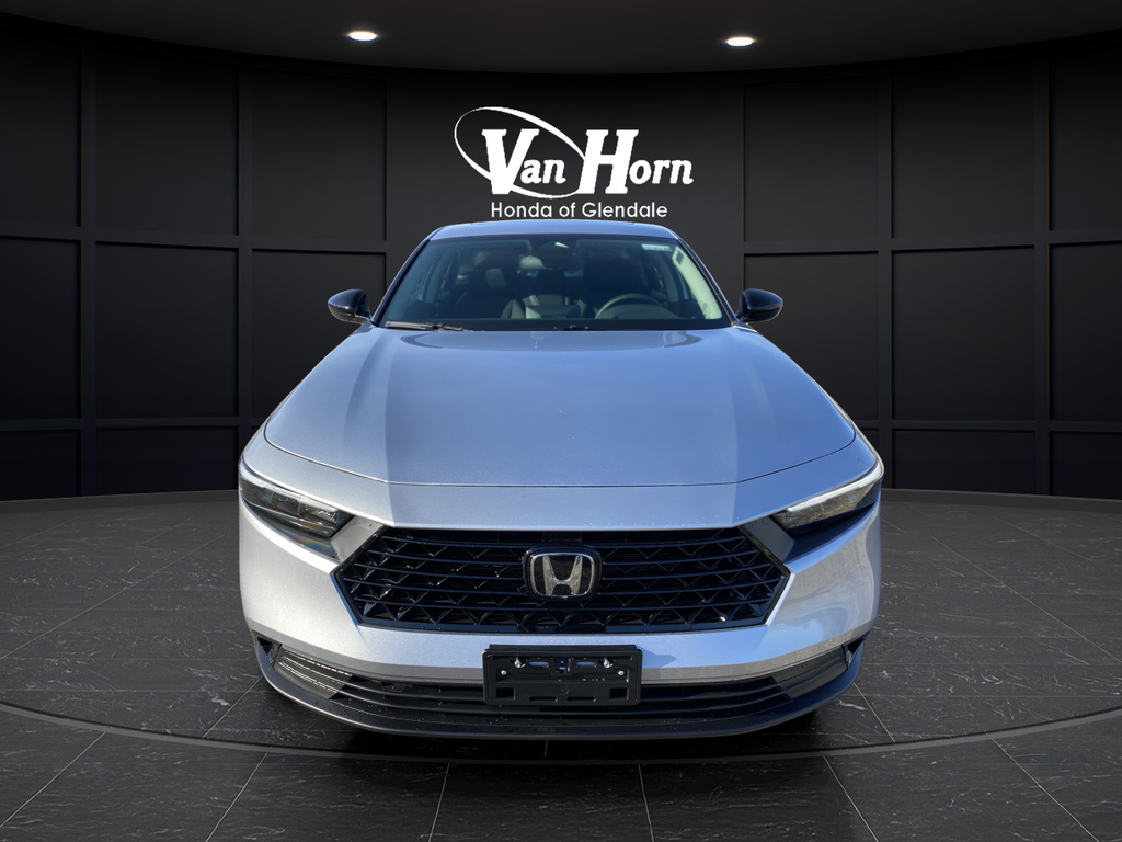 New 2026 Solar Silver Metallic Honda SE image 3