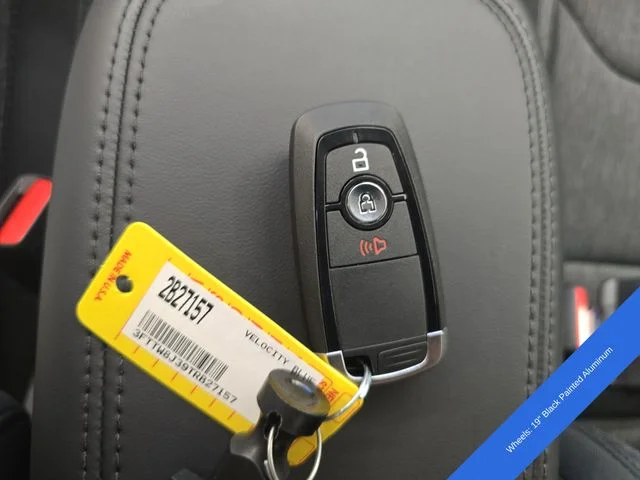 New 2026 Velocity Blue Ford XLT image 32