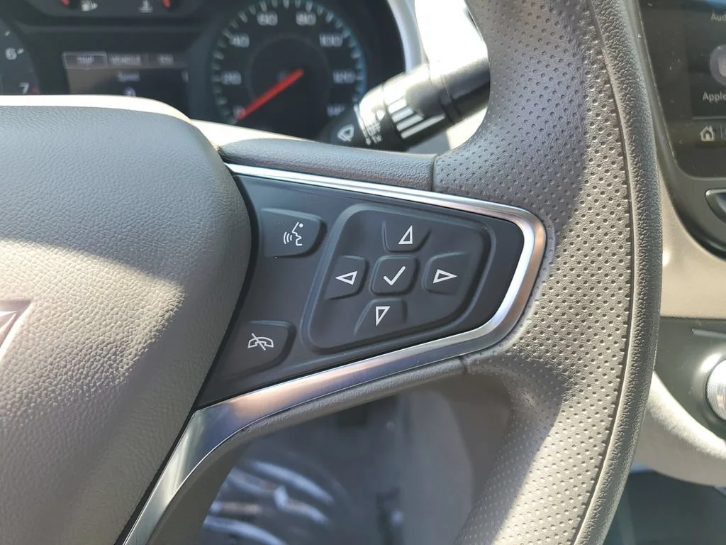 Used 2024 Sterling Gray Metallic Chevrolet 1LT image 31
