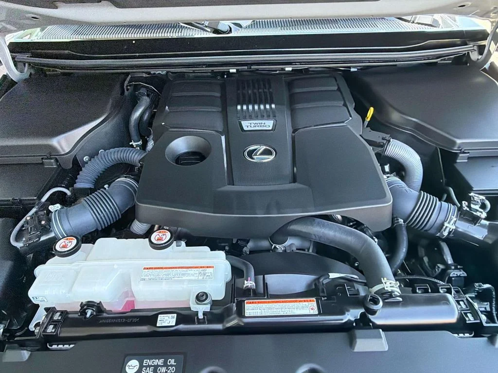 Used 2024 Incognito Lexus Premium+ image 42