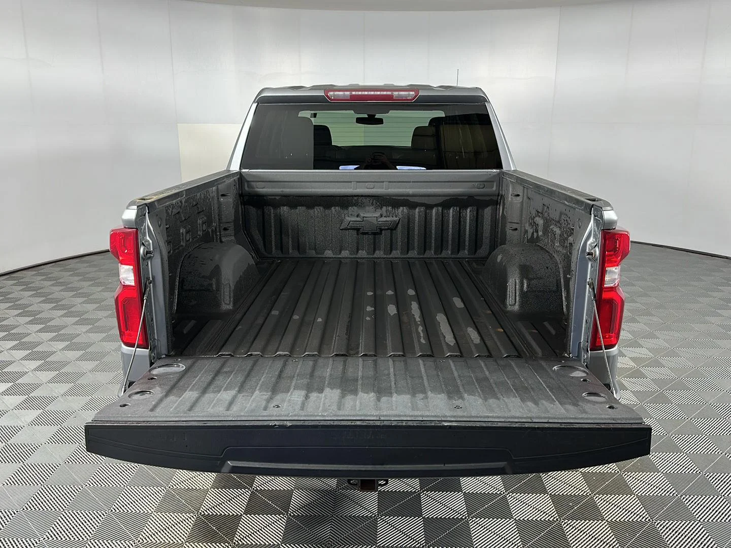 Used 2021 Steel Metallic Chevrolet RST image 26