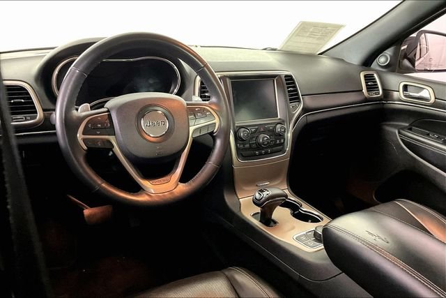 Used 2014 Black Jeep Limited image 3