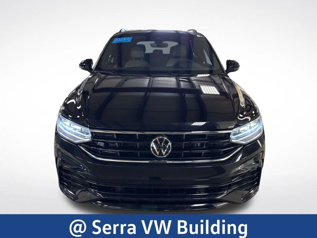 Used 2023 Black Volkswagen 2.0T SE R-Line Black image 9