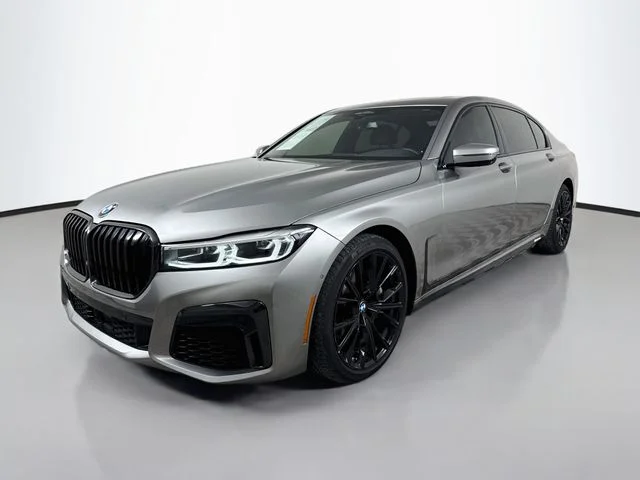 2022 BMW 7 Series 740i