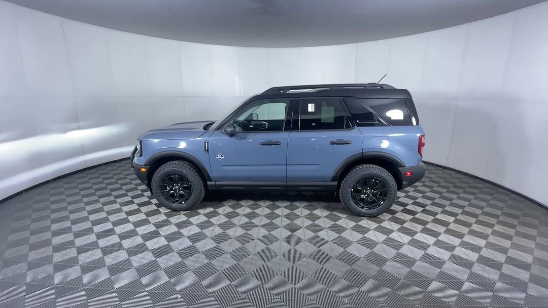New 2025 Azure Gray Metallic Tri-Coat Ford Outer Banks image 6