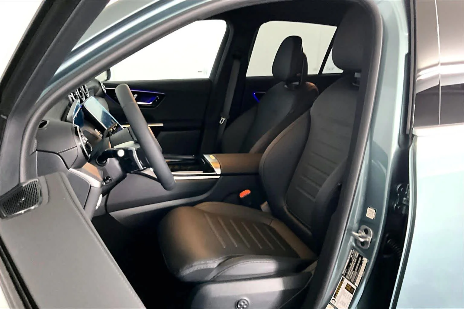 New 2026 Verde Silver Metallic Mercedes-Benz GLC 300 image 14