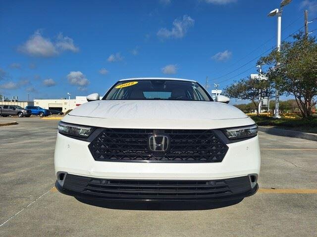 Used 2023 Platinum White Pearl Honda Touring image 35