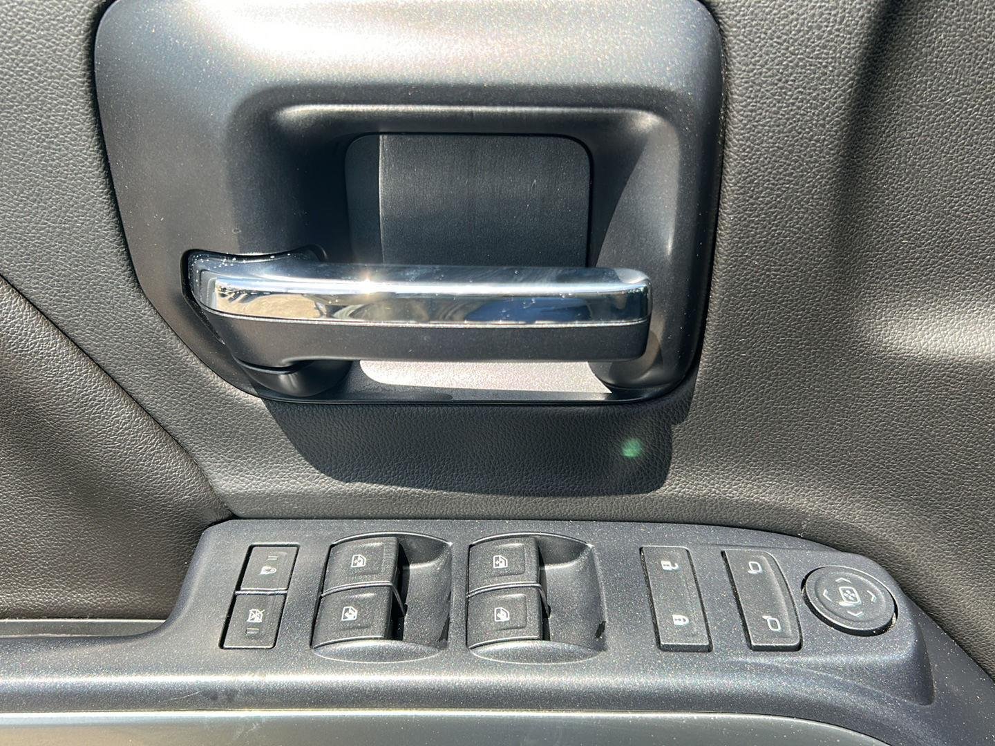 Used 2014 Blue Topaz Metallic Chevrolet LT image 9