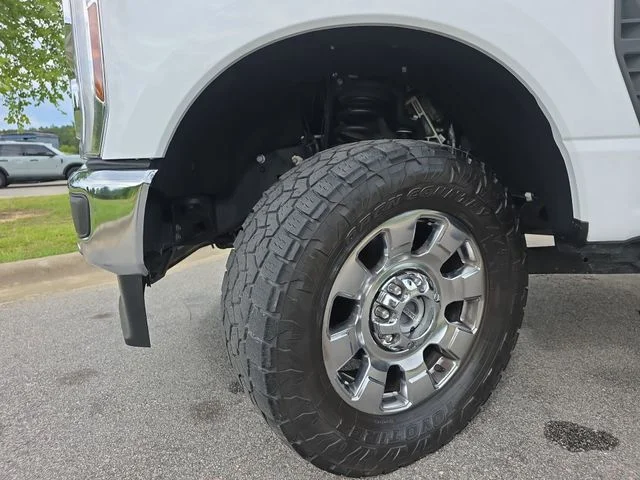 Used 2024 White Ford King Ranch image 33
