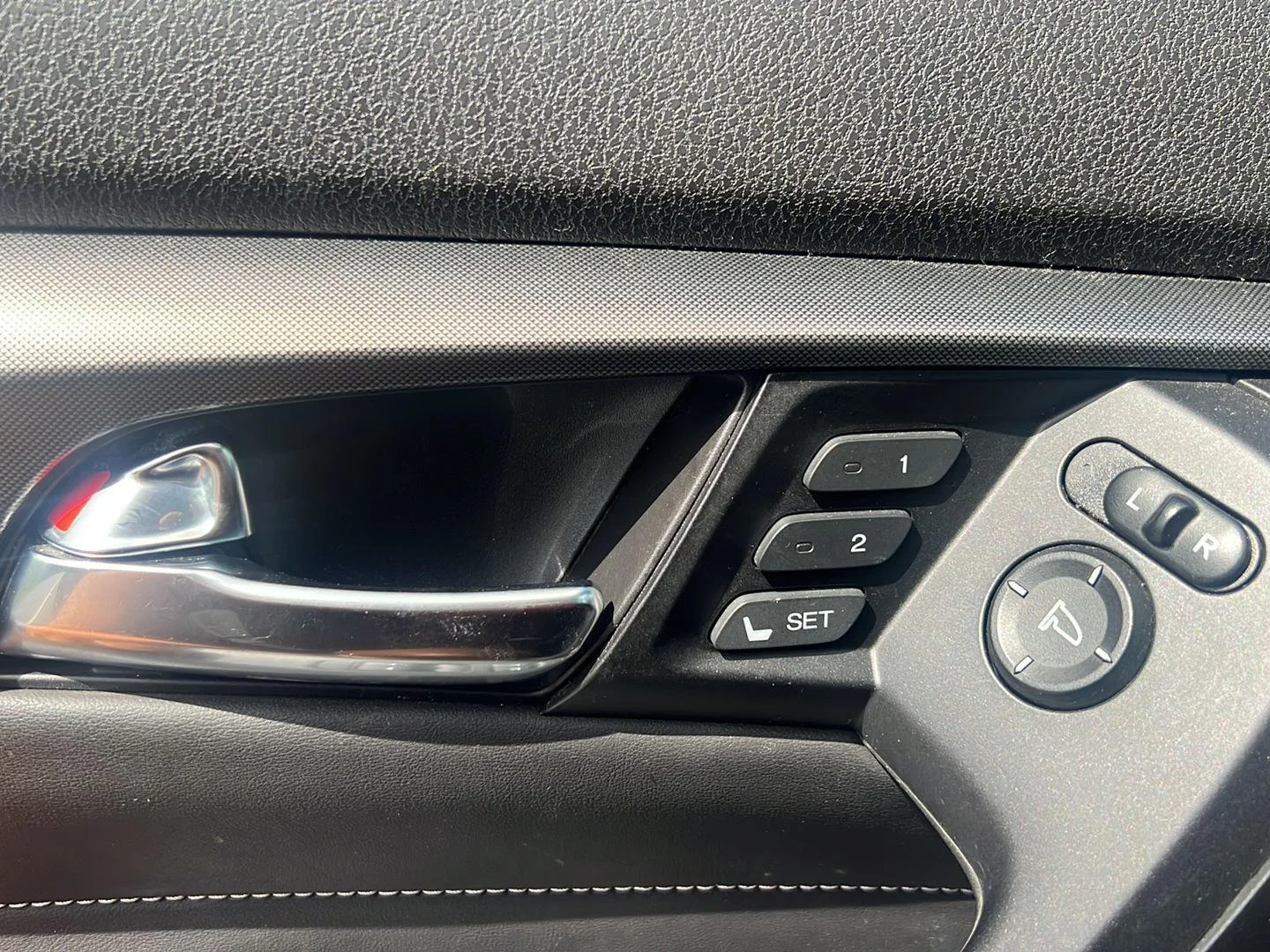 Used 2013 Crystal Black Pearl Acura Tech image 15