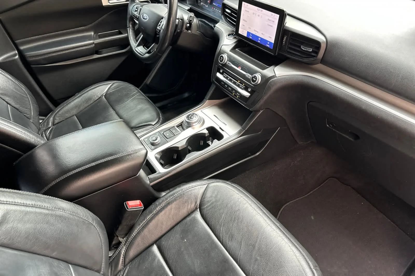 Used 2020 Oxford White Ford XLT image 17