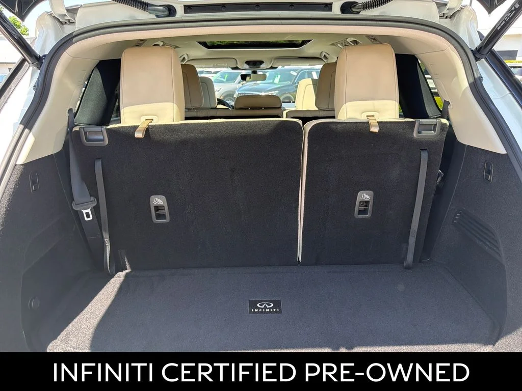 Certified Used 2023 Majestic White INFINITI LUXE image 32