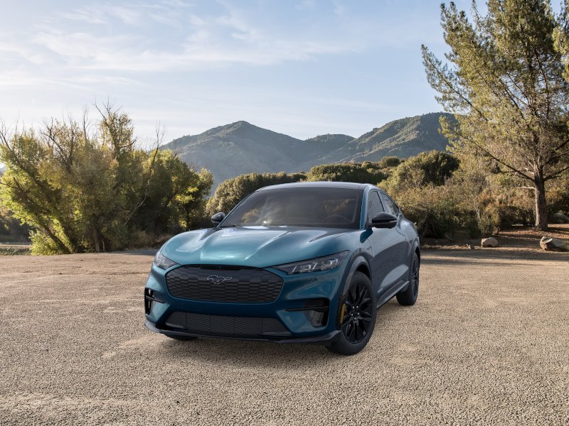 New 2026 Adriatic Blue Metallic Ford Premium image 34