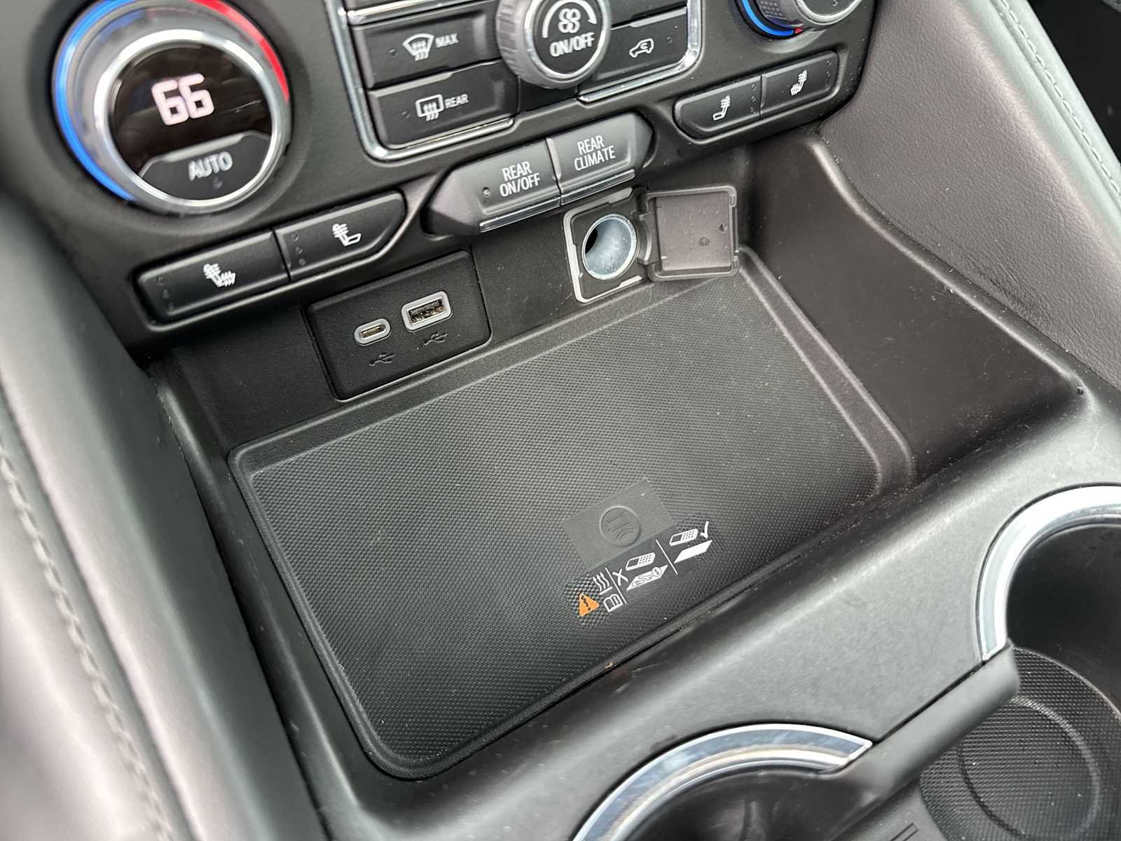 2021 Chevrolet Tahoe Z71 - Photo 30