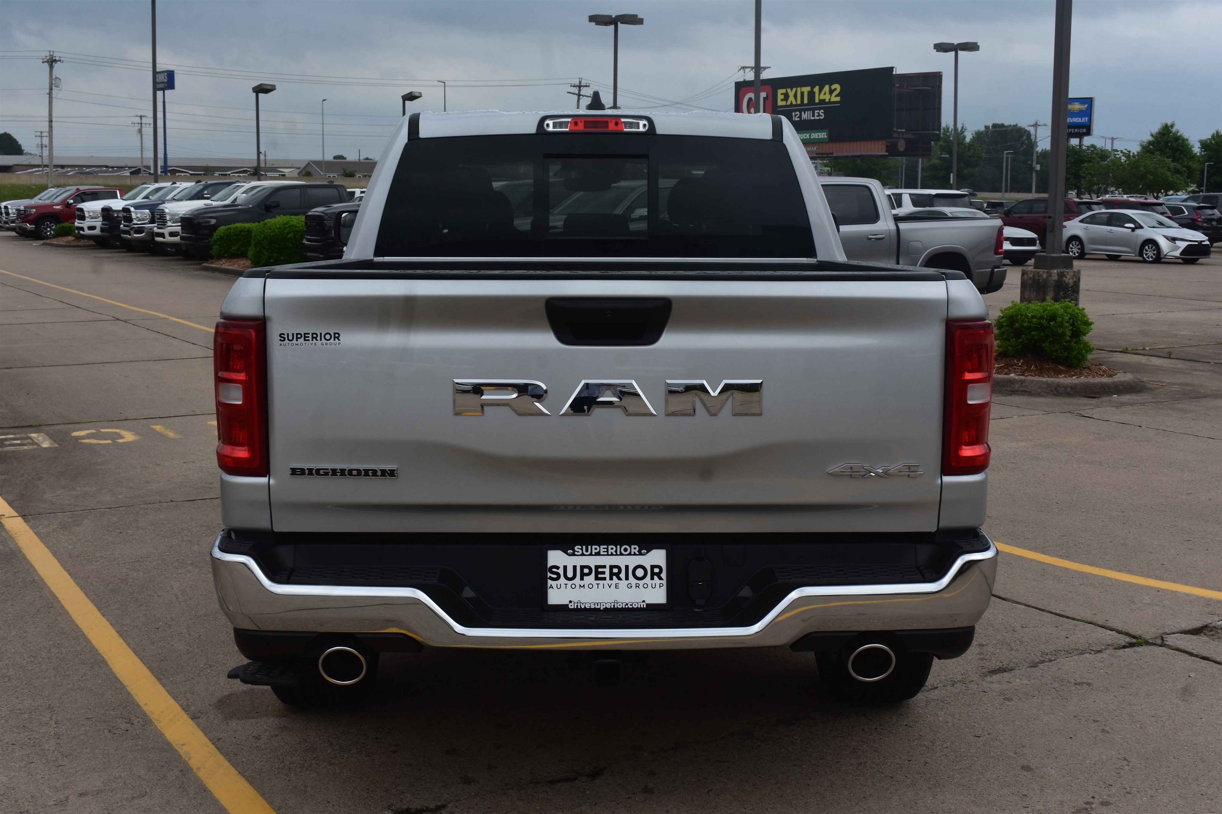 New 2026 Silver Zynith Exterior Paint RAM Big Horn image 6