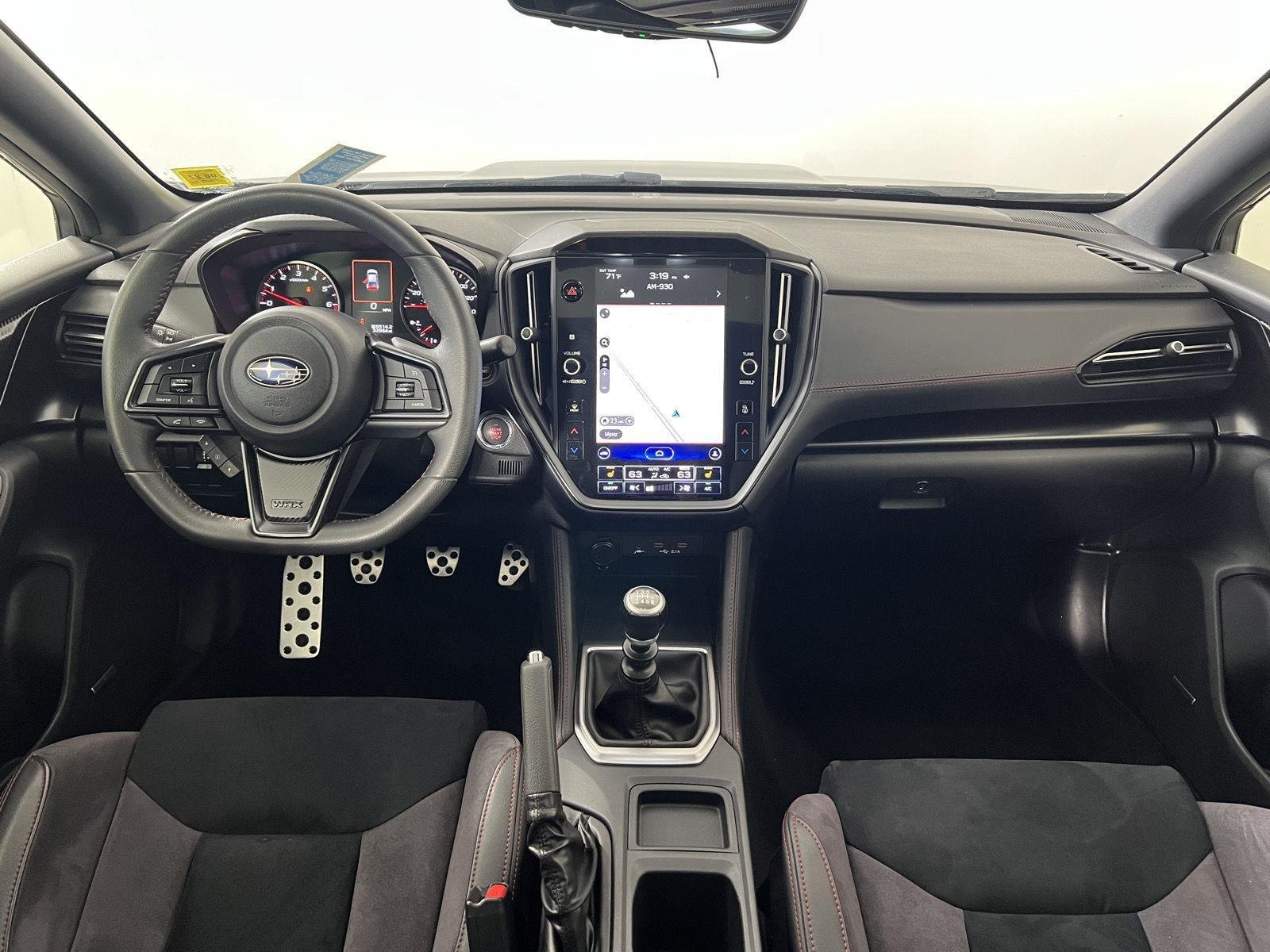 Used 2023 Crystal Black Silica Subaru Limited image 20
