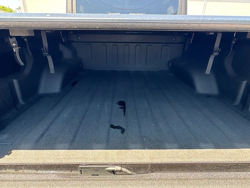 Used 2025 Gray Jeep Rubicon image 32