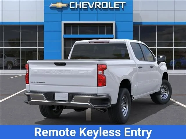 New 2026 Summit White Chevrolet WT image 5