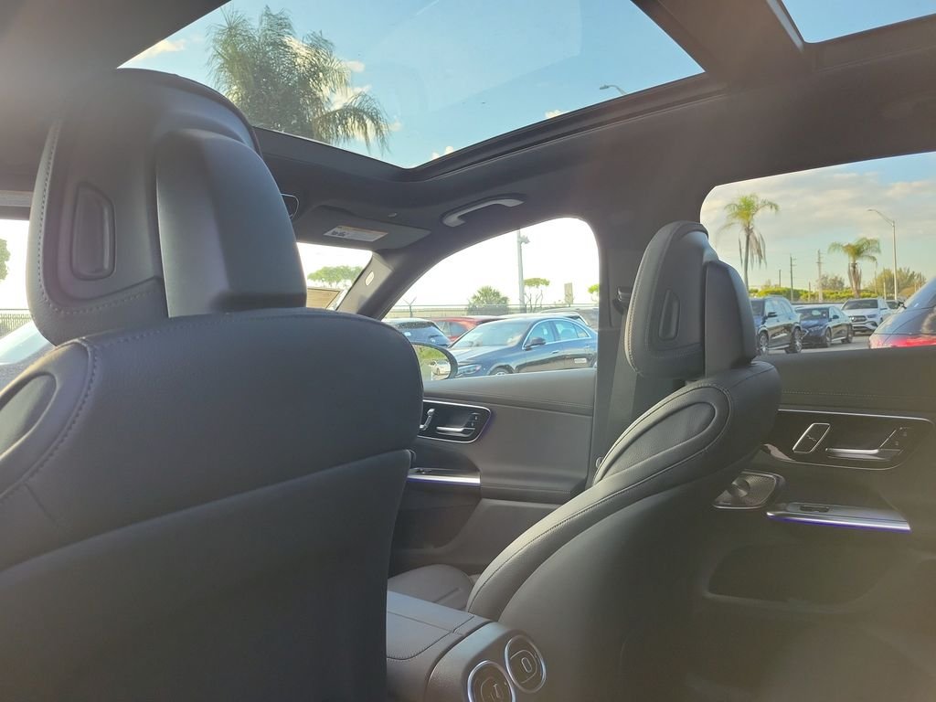 New 2026 MANUFAKTUR Alpine Grey Mercedes-Benz GLC 300 image 12
