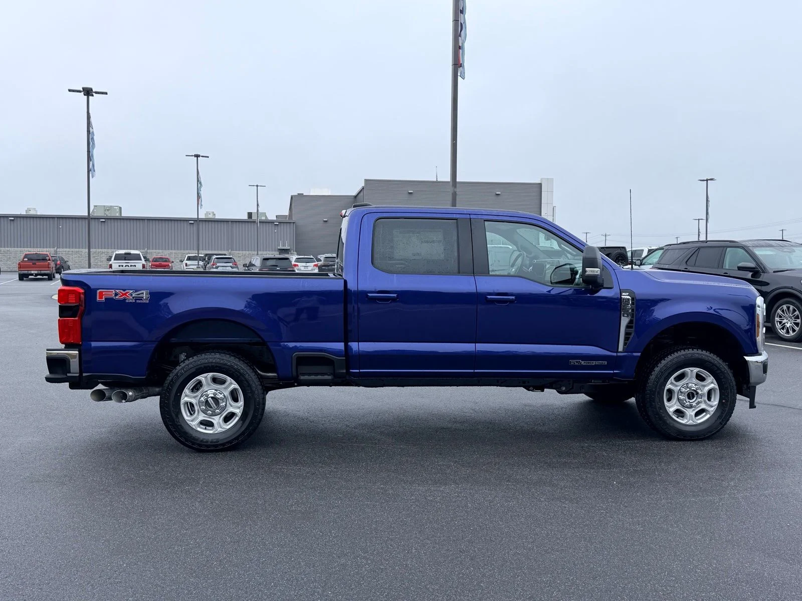 New 2026 Blue Ford XLT image 11