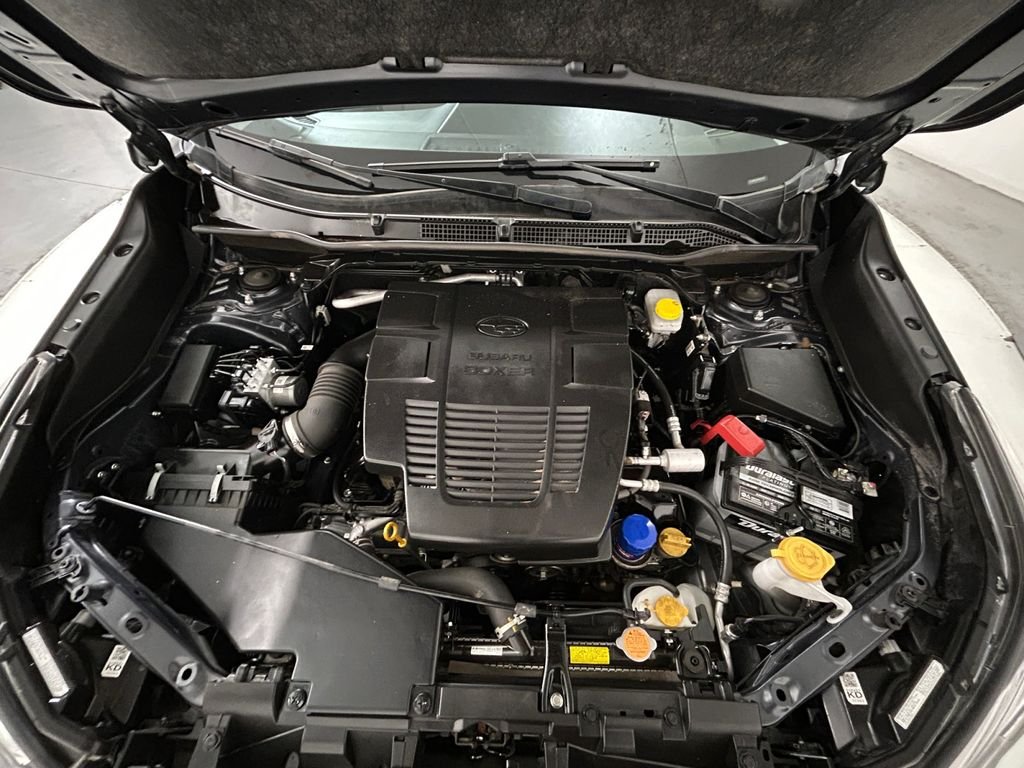 Used 2023 Gray Subaru Base image 21