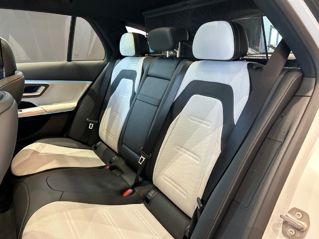 New 2027 MANUFAKTUR Moonlight White Magno Mercedes-Benz AMG® E 53 Hybrid Wagon image 21
