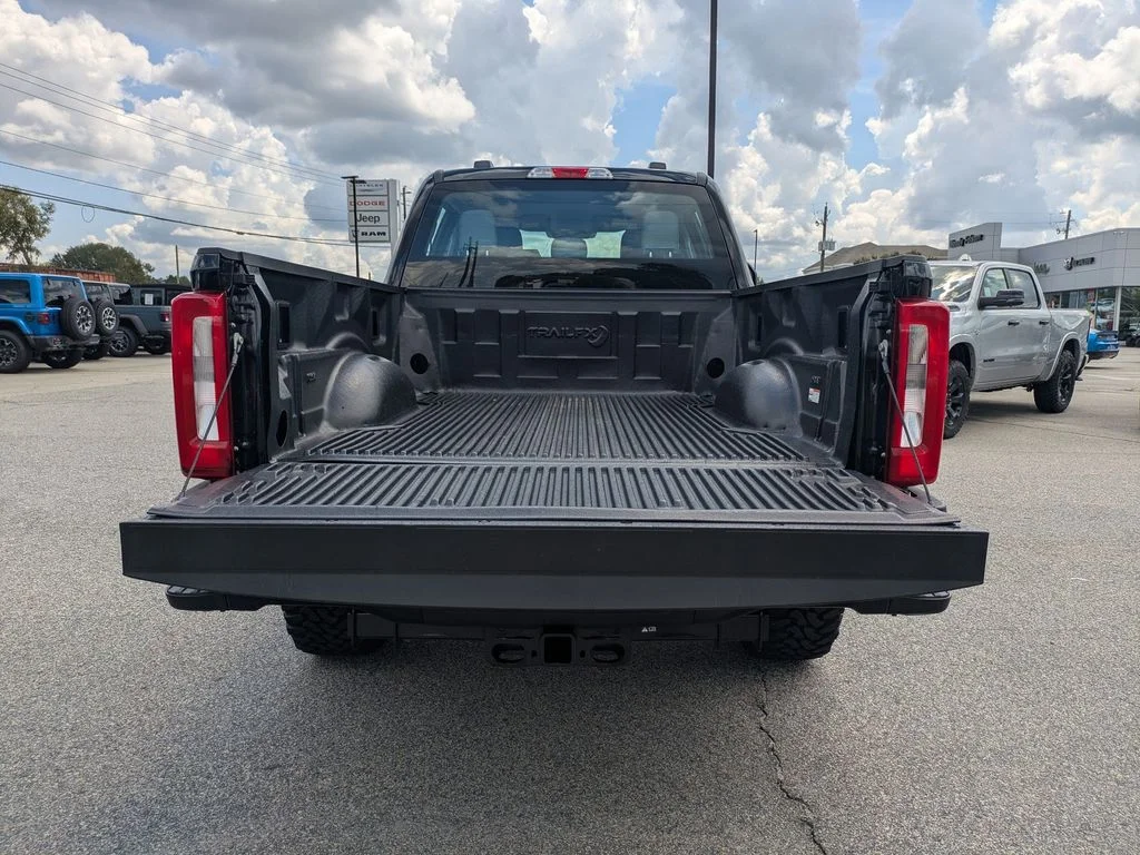 Used 2026 Black Ford XL image 13
