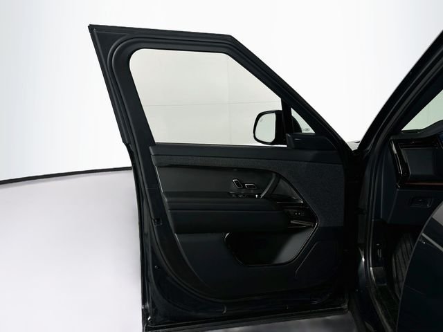 New 2024 Gray Land Rover Dynamic SE image 11