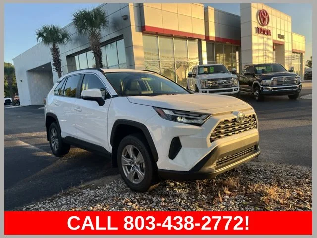 2025 Toyota RAV4 XLE