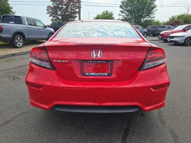 Used 2015 Red Honda EX image 5
