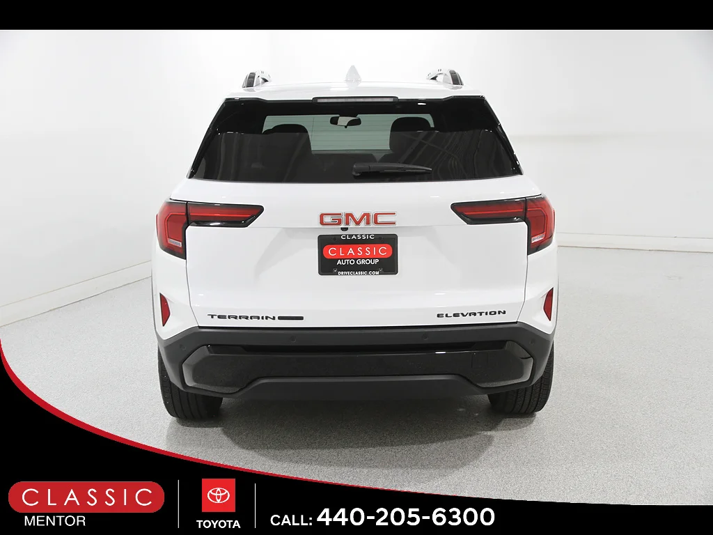 Used 2026 Summit White GMC Elevation image 18