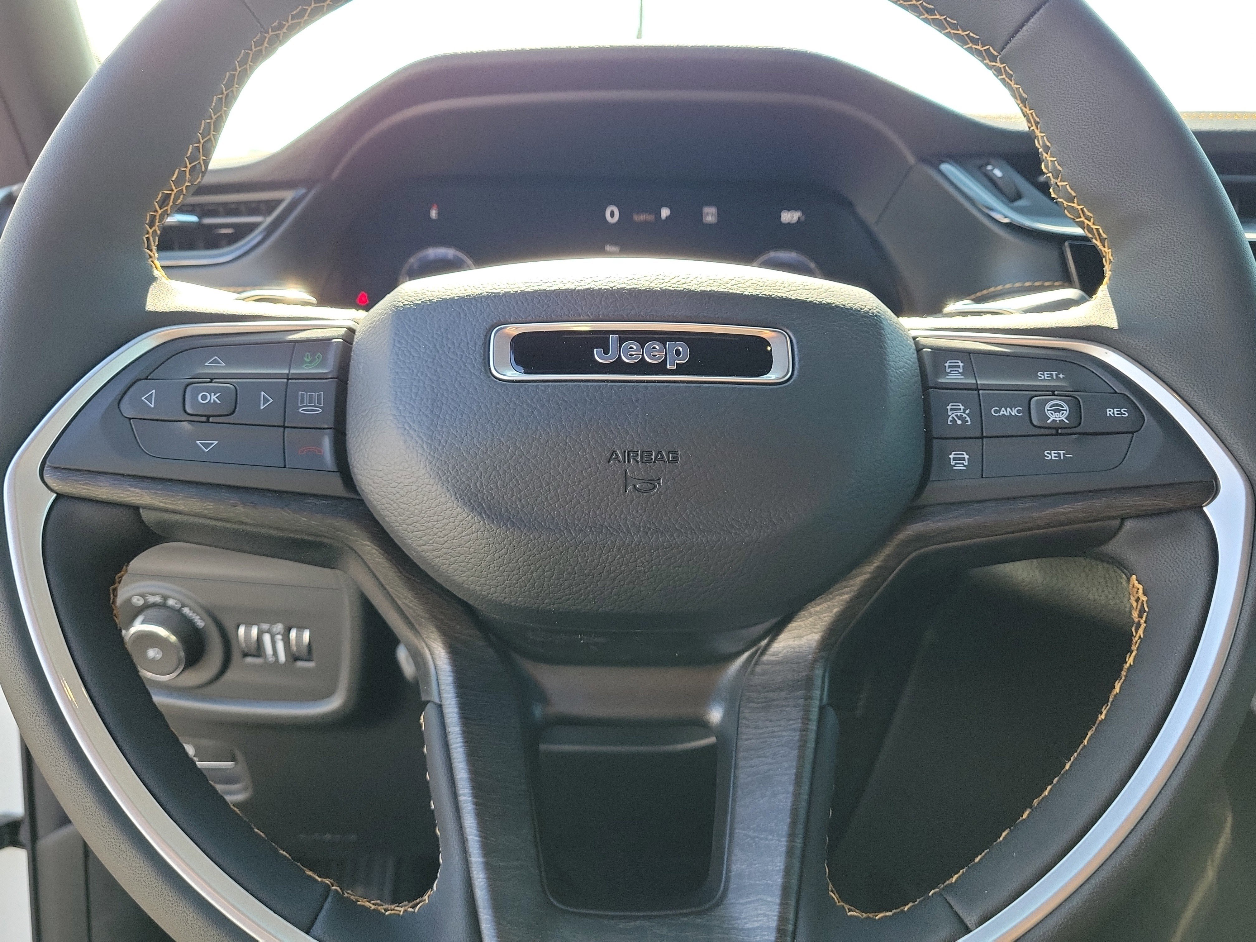New 2026 Bright White Clearcoat Jeep  image 11
