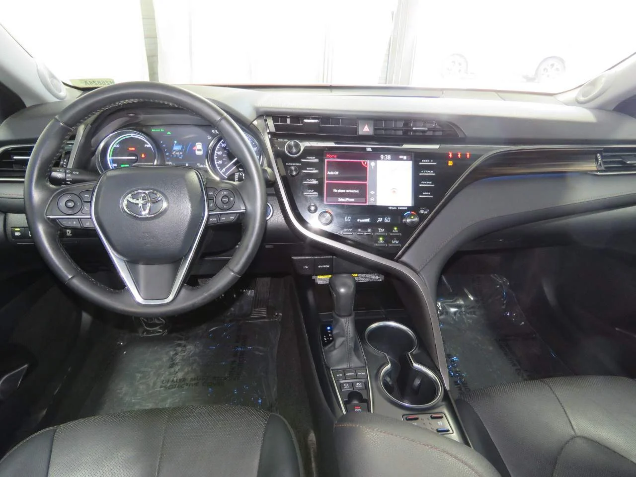 Used 2020 Ruby Flare Pearl Toyota XLE image 11