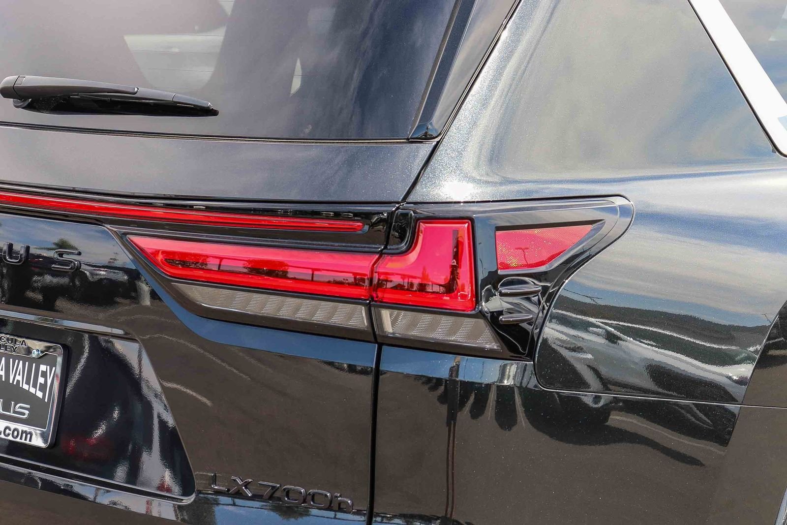 New 2026 Caviar Lexus LX 700h LUXURY image 8
