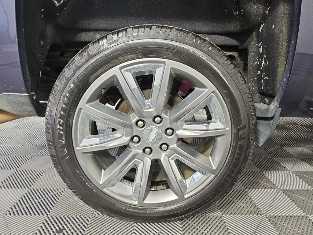 Used 2018 Blue Chevrolet LTZ image 12