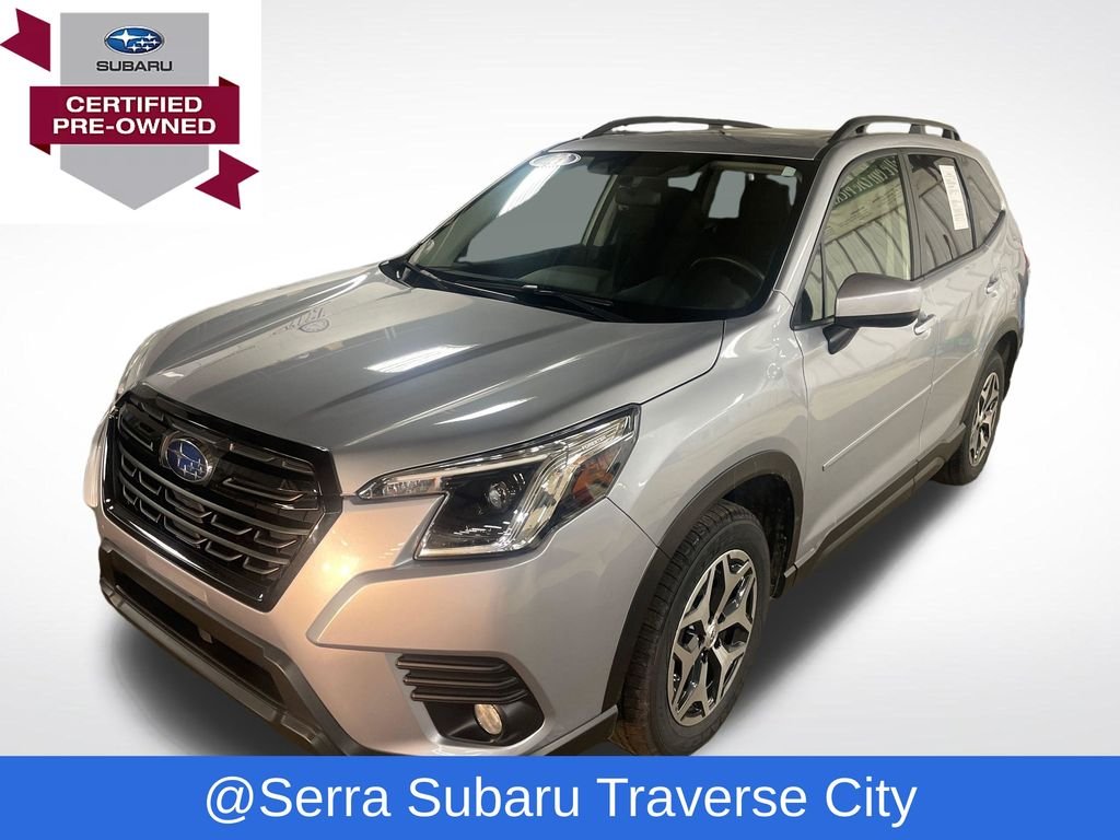 2023 Subaru Forester Premium's photo