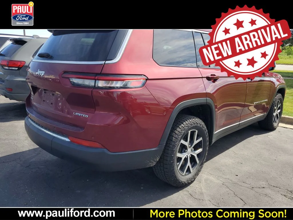 Certified Used 2023 Velvet Red Pearlcoat Jeep Limited image 4