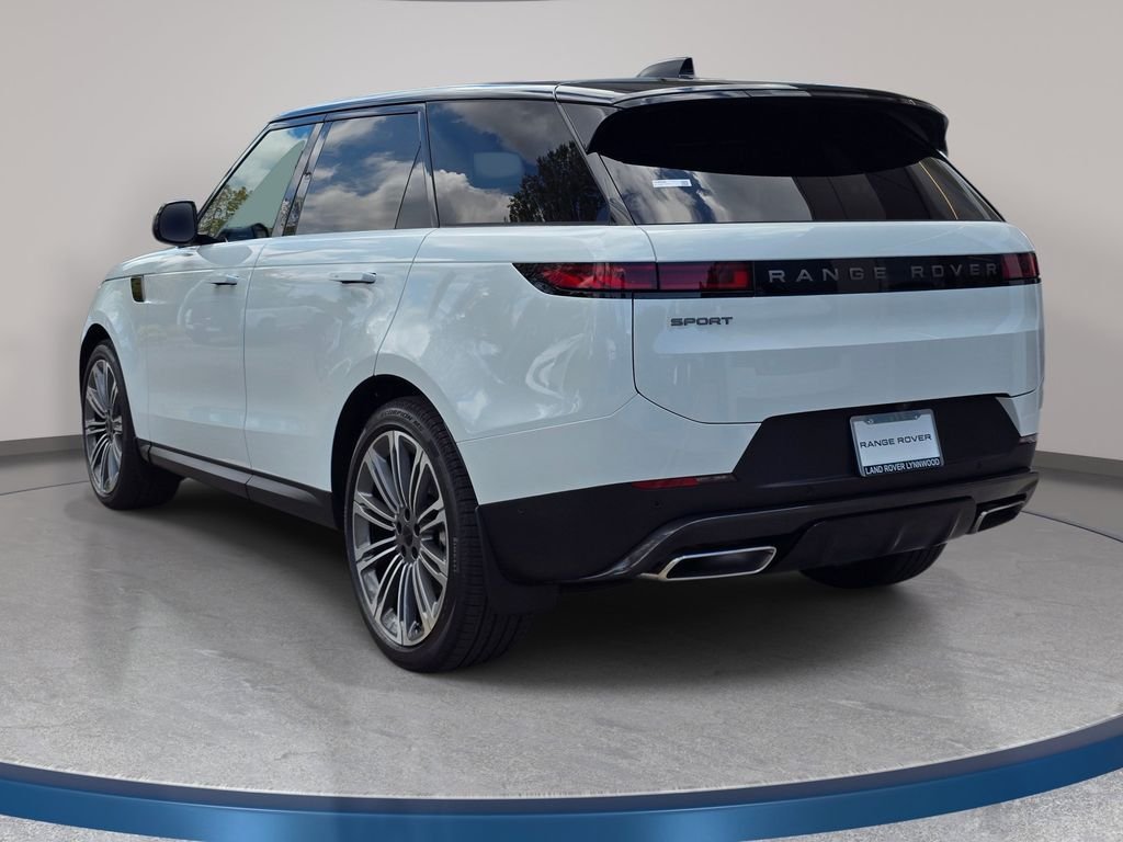 New 2026 Fuji White LAND ROVER SE image 7