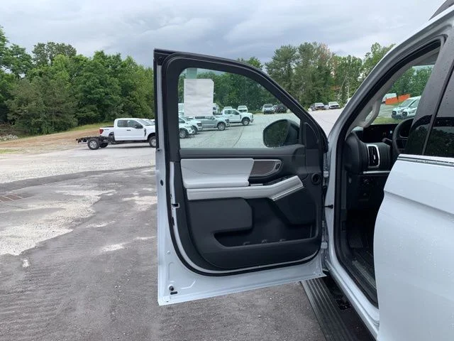New 2026 Silver Ford MAX Platinum® image 23