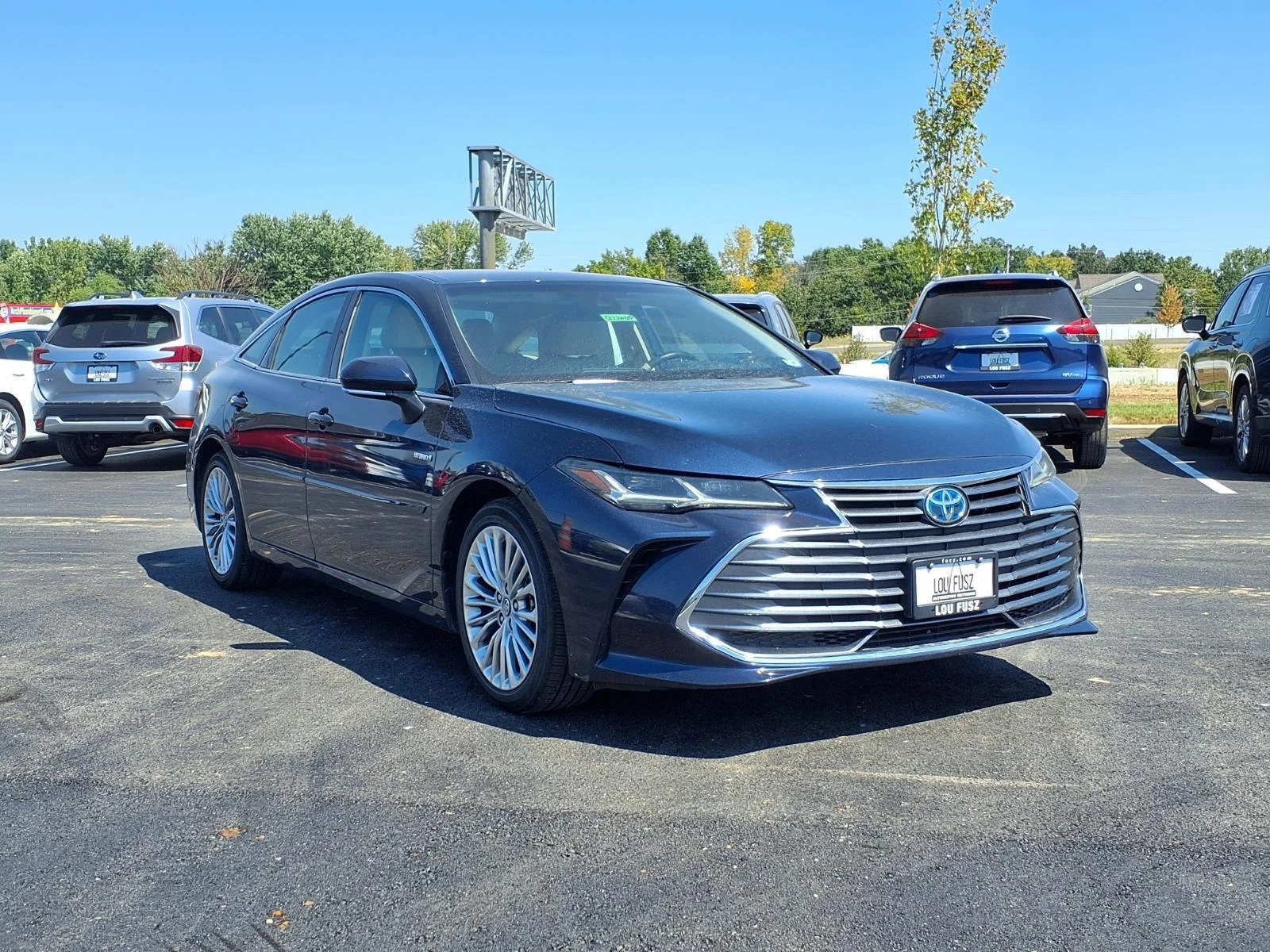 Used 2020 Parisian Night Pearl Toyota Limited image 27