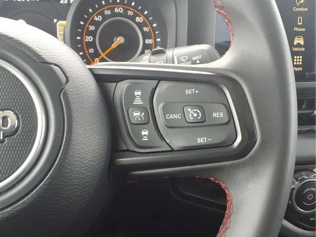 Used 2024  Jeep Rubicon image 16